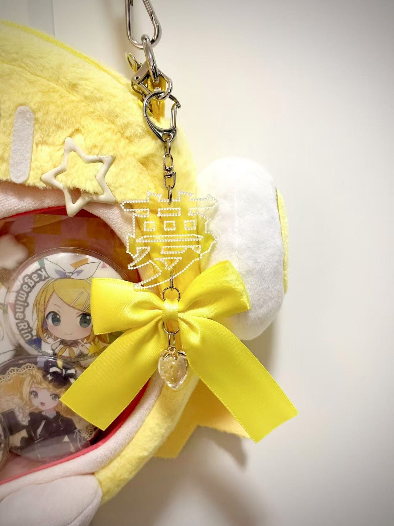 「ドリームストロベリーリボンペンダント」