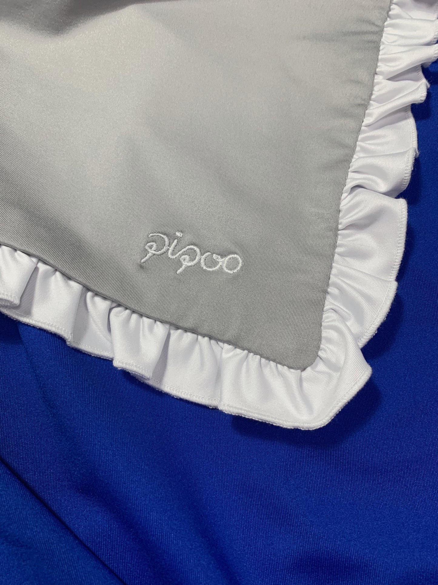 Pipoo & Anshinbyoutou collaboration T-shirt