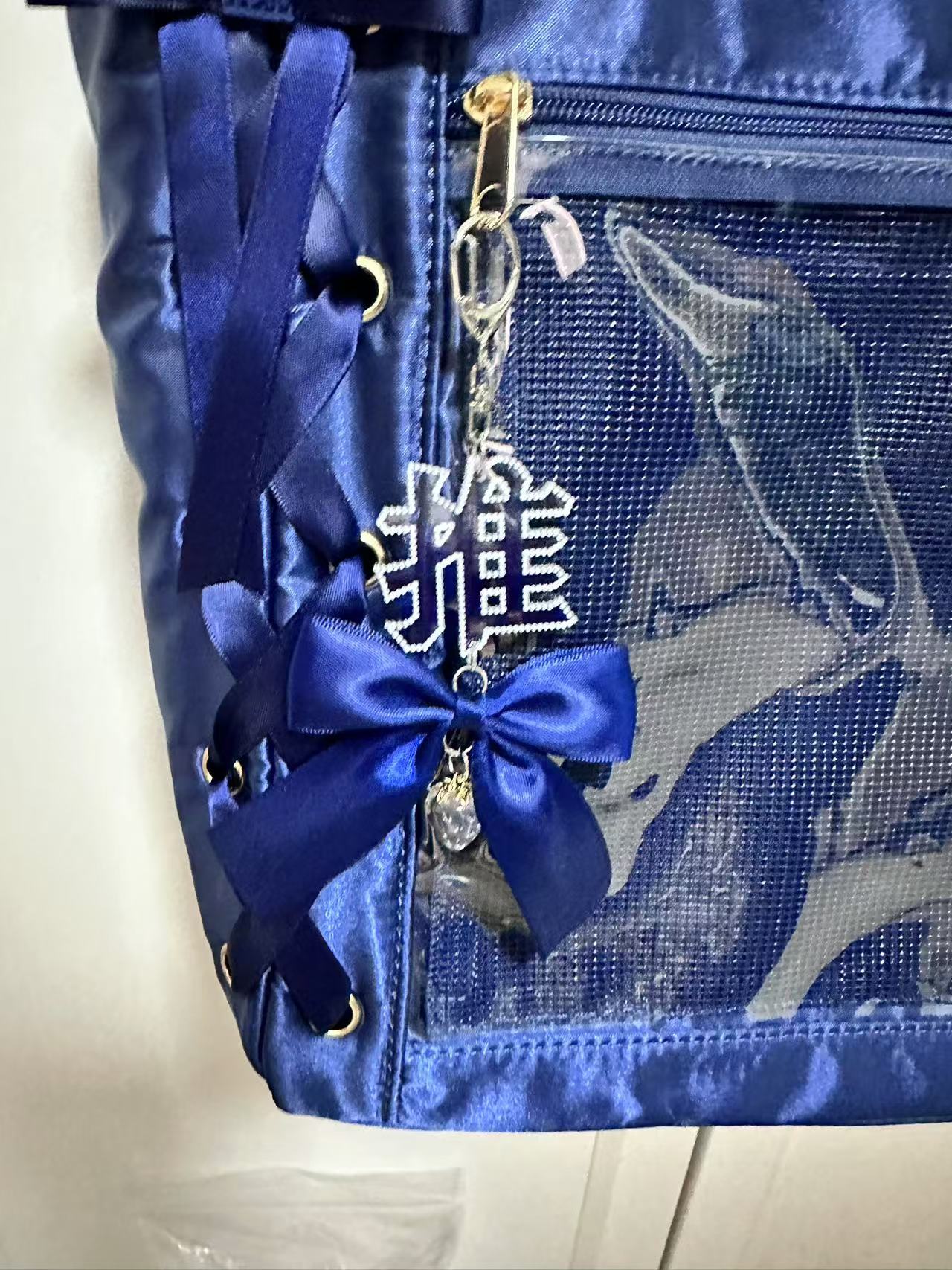 推しストロベリーボウペンダント