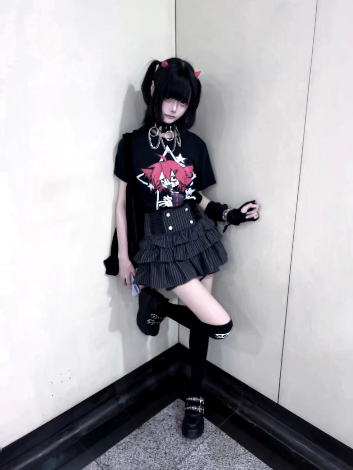 Jijibao 酒精与咖啡因短T 产品图13