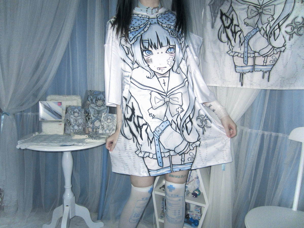 Teraji angel zipper t-shirt with angel tapestry in ita room
