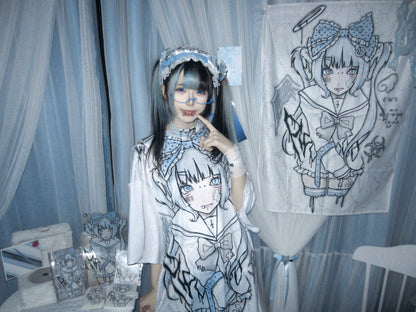 Teraji angel zipper t-shirt worn by model in ita room